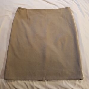 Barbara Lohmann women's German size 46 virgin wool lined knee length skirt, NWT